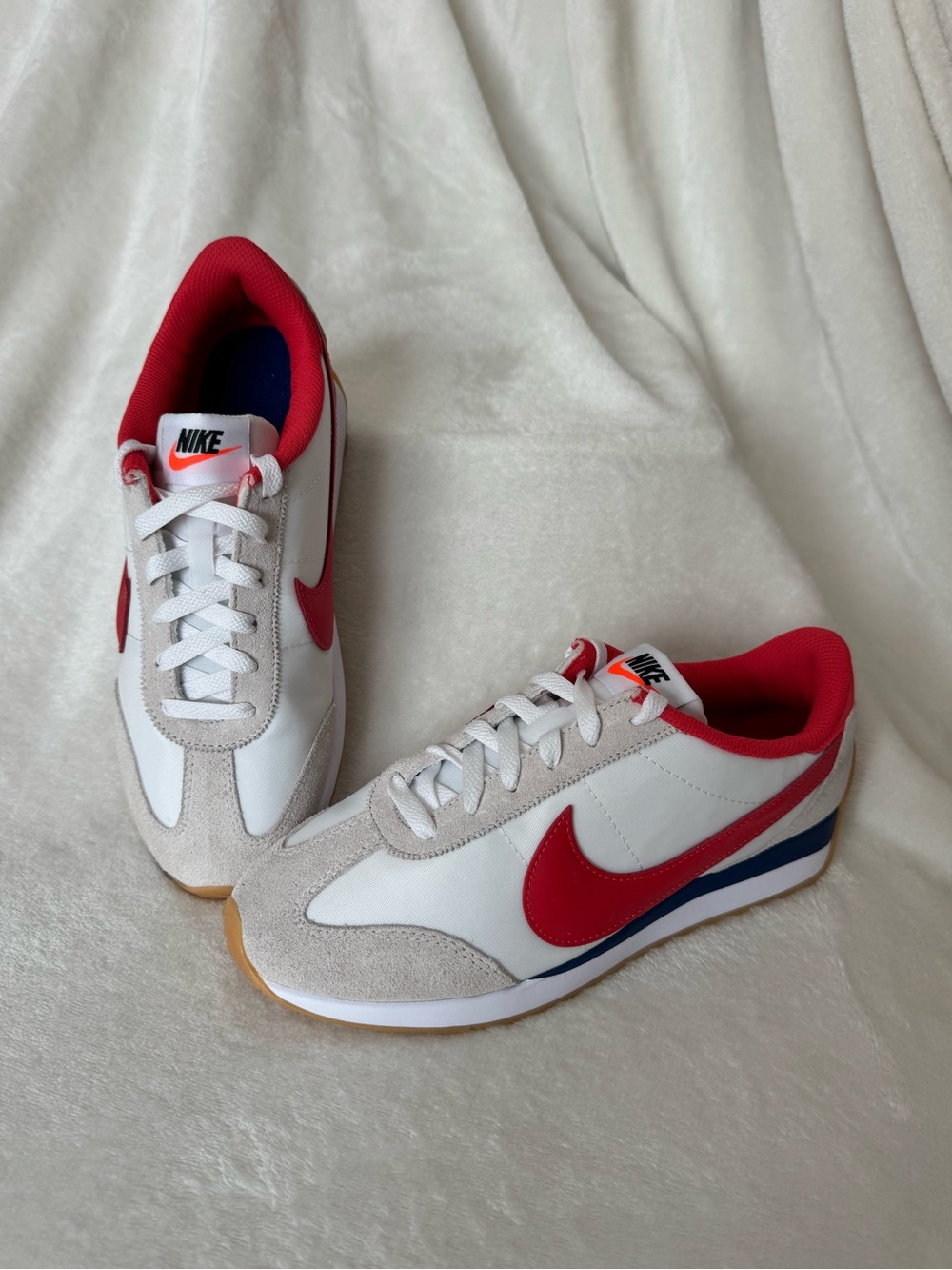 Nike Women’s White & Red Low-Profile Sneakers, size 7.5